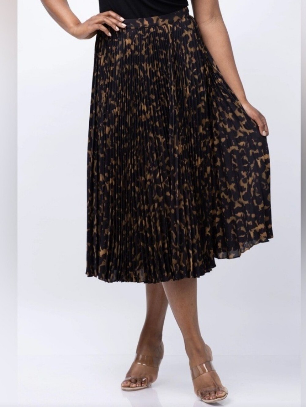 THEORY Tortoiseshell Printed Georgette Pleated Midi Skirt $495 Sz. 4